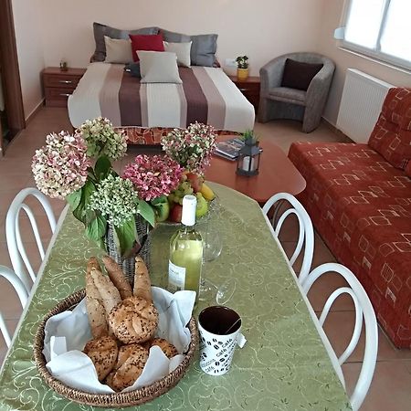Yellow Apartmanhaz Бюк Экстерьер фото